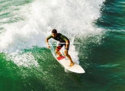 九游娱乐官方平台-比利亚雷亚尔连胜，压力不小的对手，比利亚雷亚尔拿过冠军吗